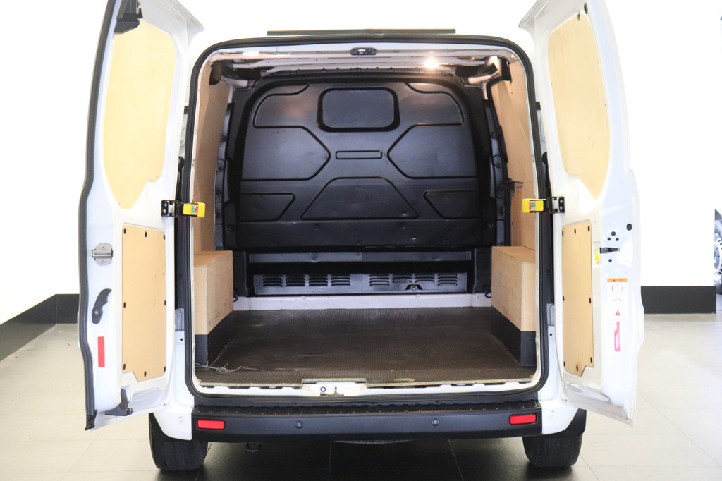 Ford Transit Custom 2.0 TDCI EURO 6 - Airco - Cruise - PDC - â¬14.950,- Excl. 8