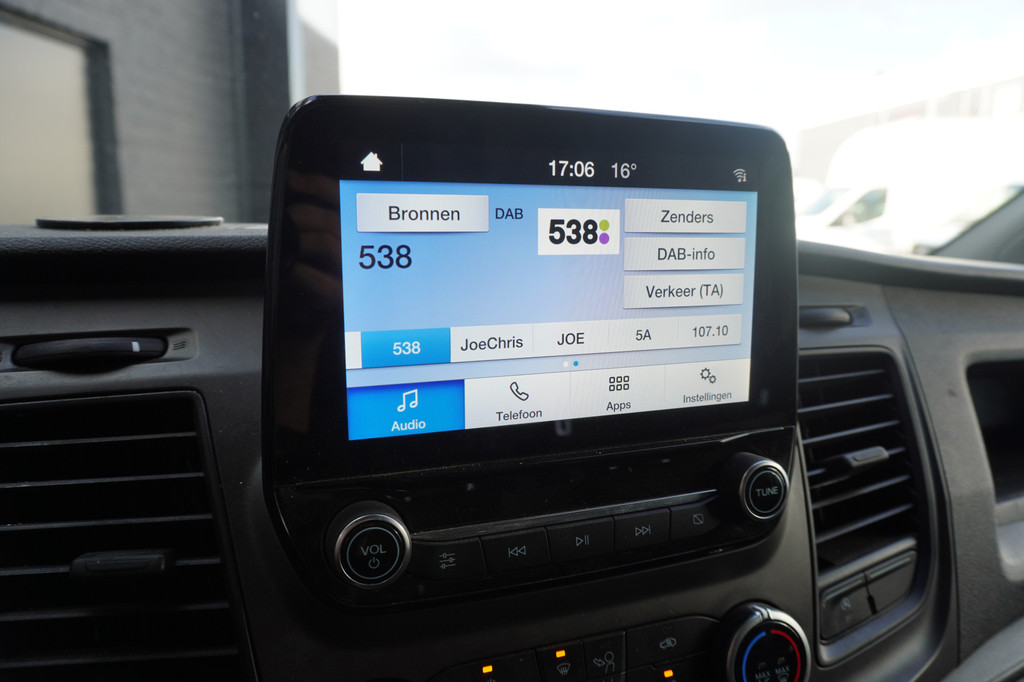 Ford Transit Custom 2.0 TDCI EURO 6 - Airco - Cruise - PDC - Trekhaak - ⬠13.900,- Excl. 13