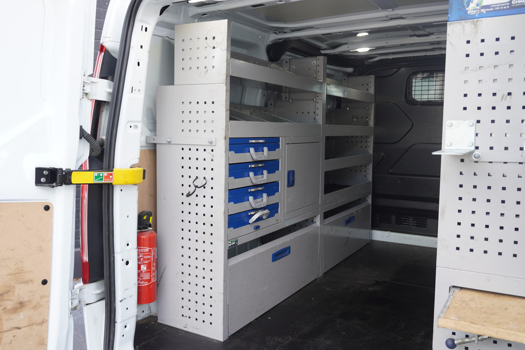 Ford Transit Custom 2.0 TDCI EURO 6 - Airco - Cruise - PDC - Trekhaak - ⬠13.900,- Excl. 9