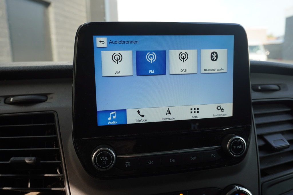 Ford Transit Custom 2.0 TDCI EURO 6 - Airco - Navi - Trekhaak - PDC - â¬10.900,- Excl. 9