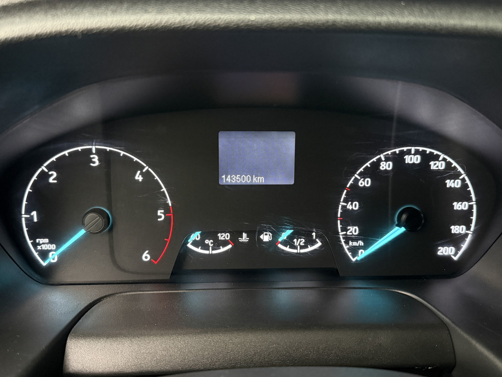 Ford Transit Custom 2.0TDCI Imperiaal | Trekhaak | Euro 6 | Airco | Cruie | 3-Zits | Betimmering 9