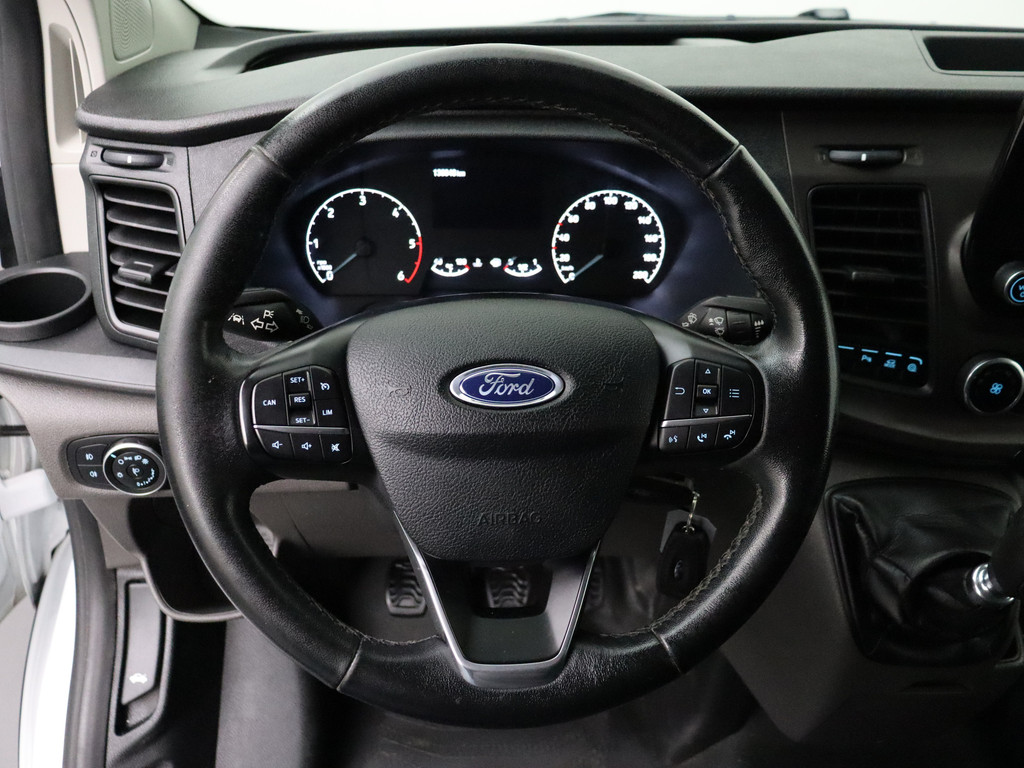 Ford Transit Custom 2.0TDCI Imperiaal | Trekhaak | Kastinrichting | Touchscreen Multimedia | Camera | Airco | Cruise | 3-Persoons 14