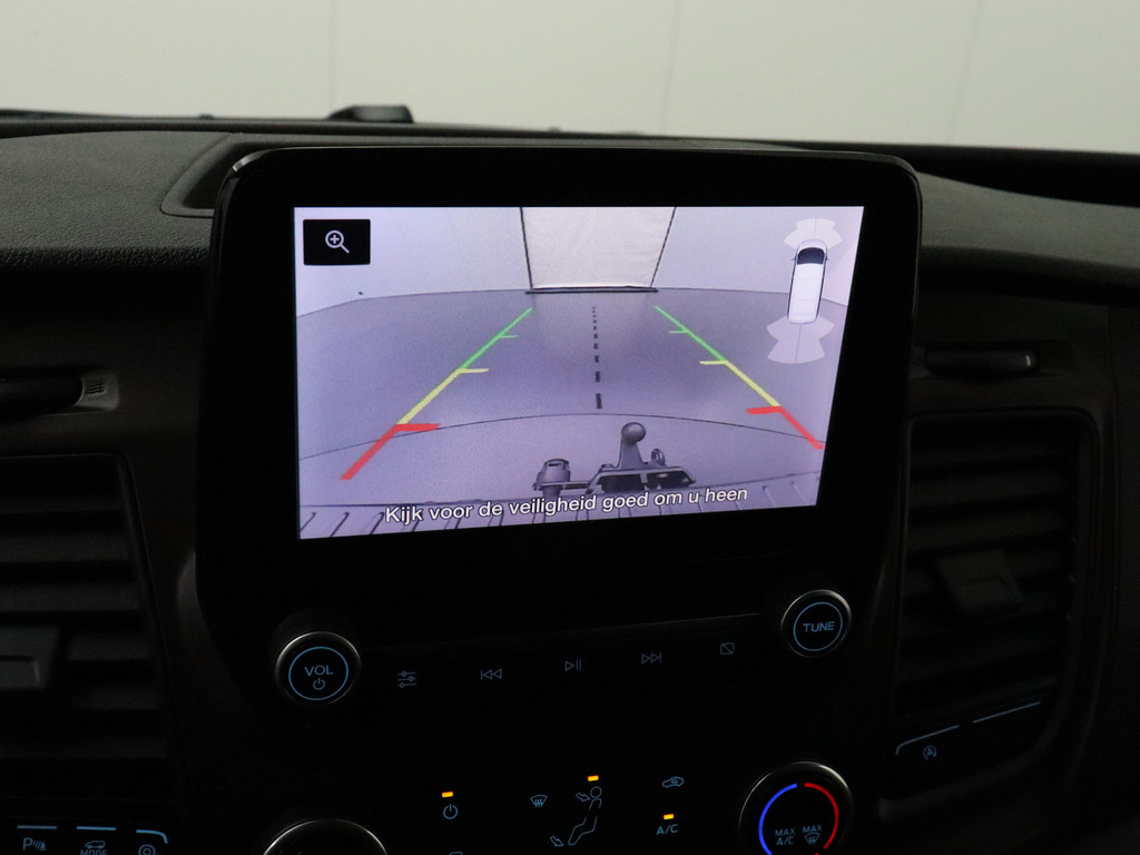 Ford Transit Custom 2.0TDCI Imperiaal | Trekhaak | Kastinrichting | Touchscreen Multimedia | Camera | Airco | Cruise | 3-Persoons 17