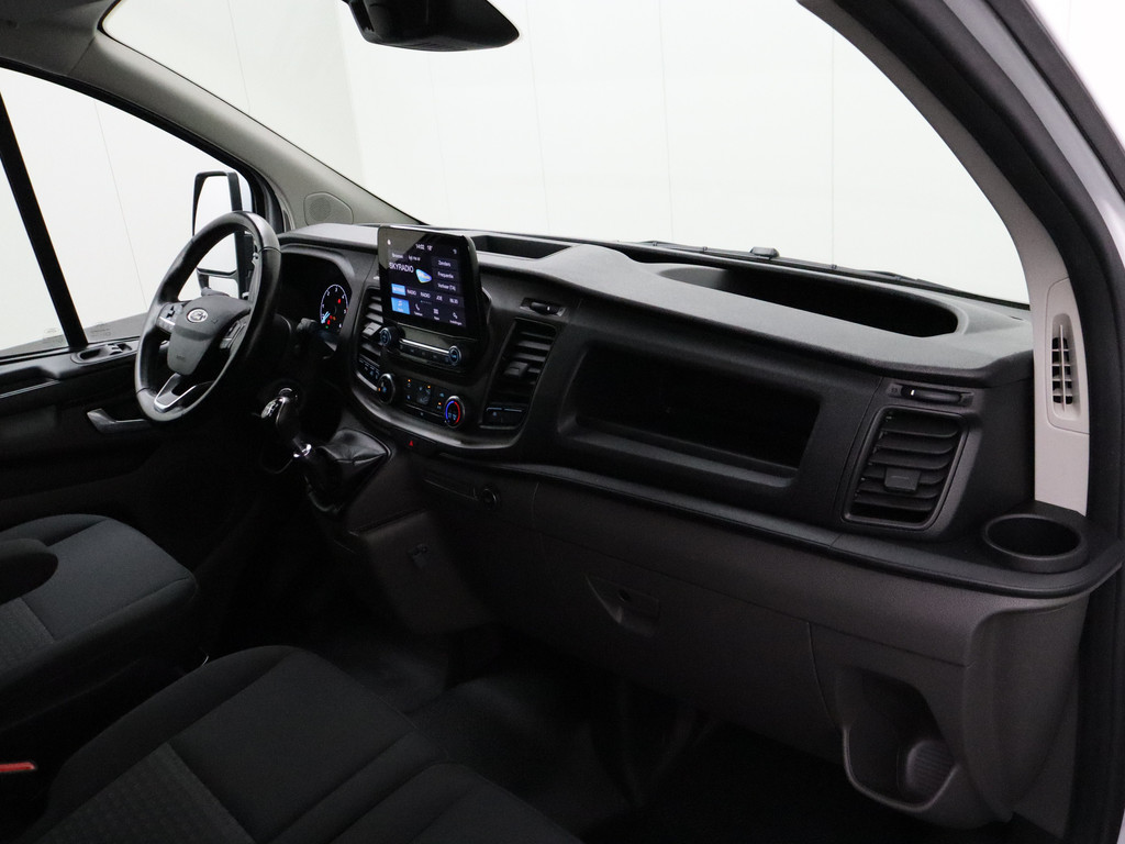 Ford Transit Custom 2.0TDCI Imperiaal | Trekhaak | Kastinrichting | Touchscreen Multimedia | Camera | Airco | Cruise | 3-Persoons 19