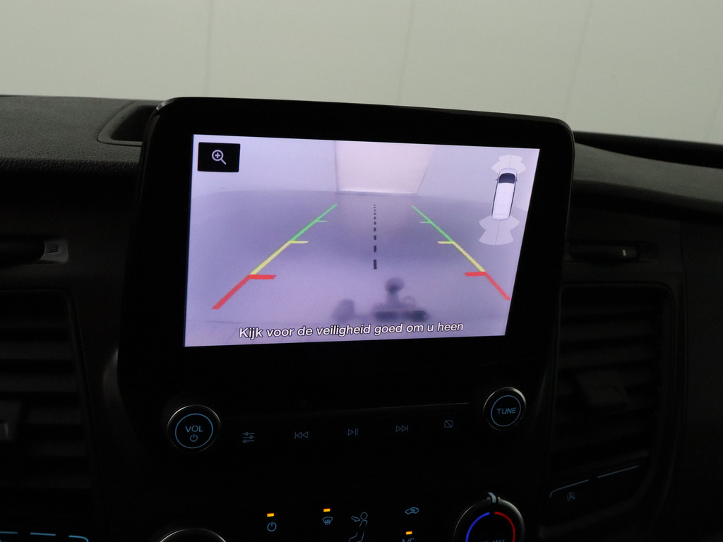 Ford Transit Custom 2.0TDCI Imperiaal | Trekhaak | Multimedia | Kastinrichting | Navigatie | Airco | Cruise | 3-Persoons 17