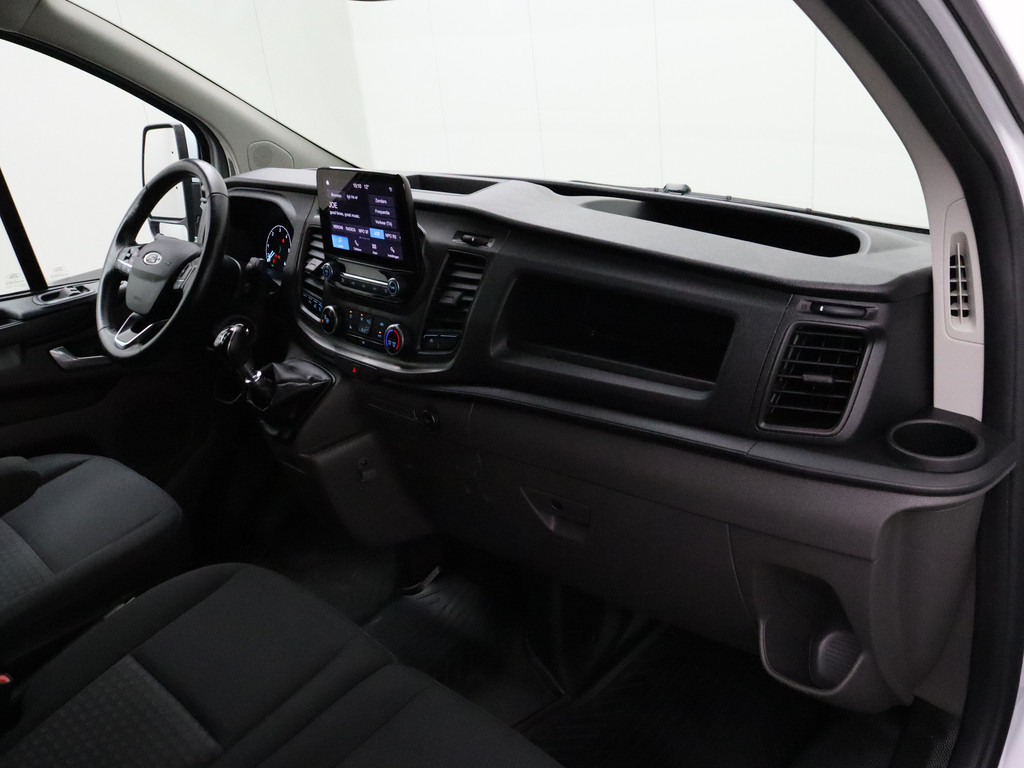Ford Transit Custom 2.0TDCI Imperiaal | Trekhaak | Multimedia | Kastinrichting | Navigatie | Airco | Cruise | 3-Persoons 19