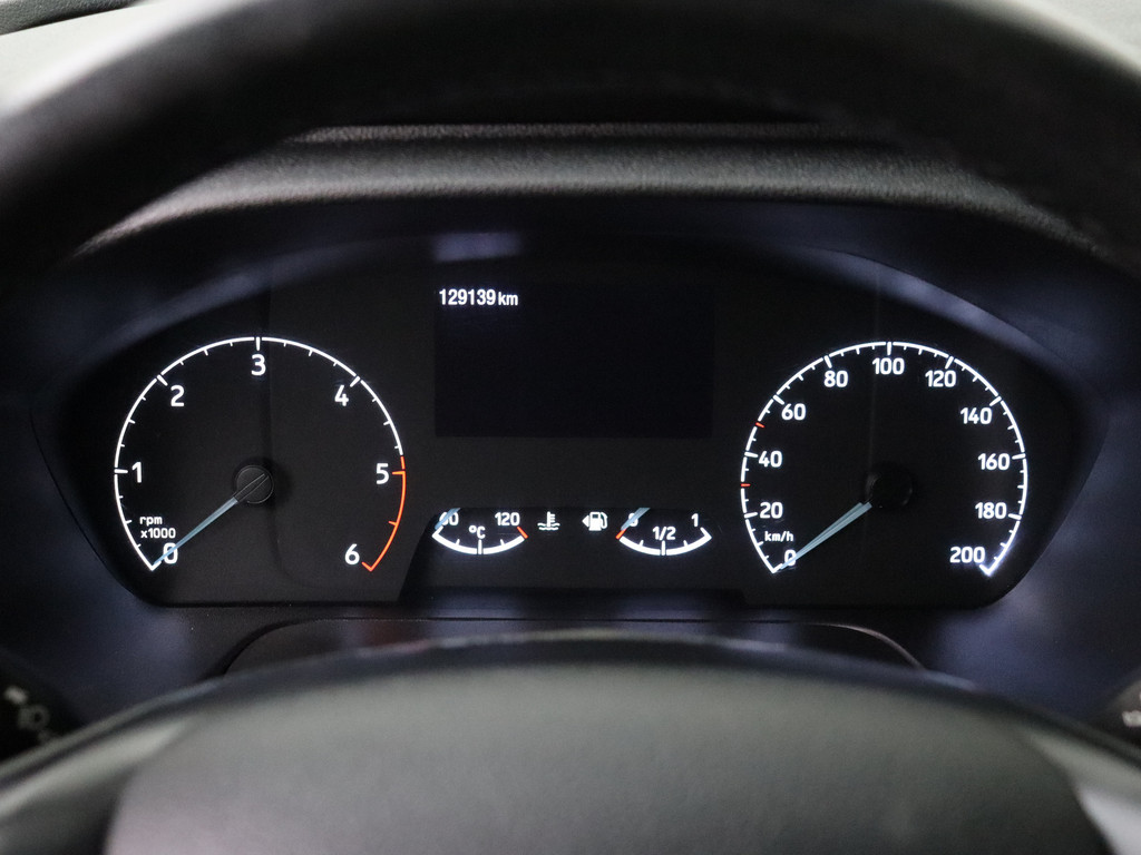 Ford Transit Custom 2.0TDCI Imperiaal | Trekhaak | Multimedia | Kastinrichting | Navigatie | Airco | Cruise | 3-Persoons 9