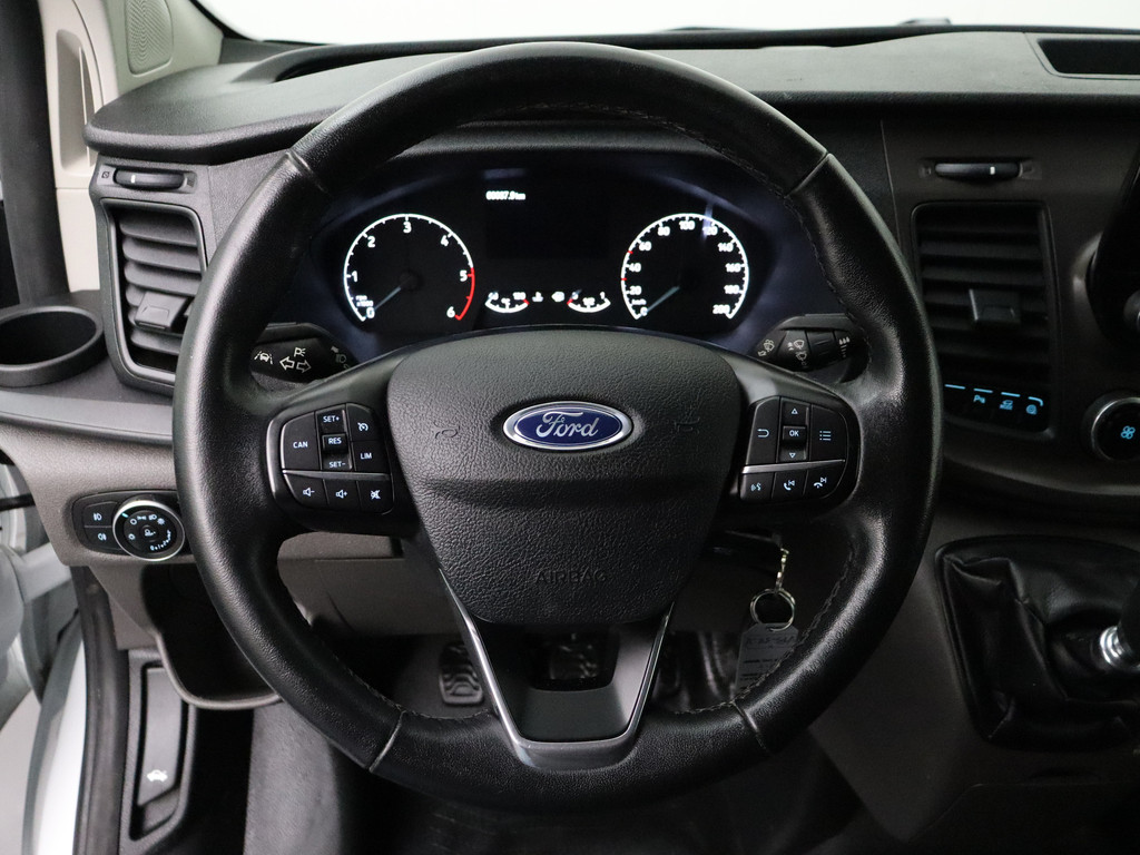 Ford Transit Custom 2.0TDCI Imperiaal | Trekhaak | Touchscreen Multimedia | Camera | Airco | 3-Persoons 14