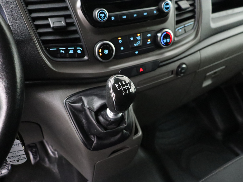 Ford Transit Custom 2.0TDCI Imperiaal | Trekhaak | Touchscreen Multimedia | Camera | Airco | 3-Persoons 15