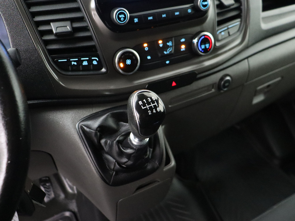 Ford Transit Custom 2.0TDCI Imperiaal | Trekhaak | Touchscreen Multimedia | Camera | Airco | Cruise 15