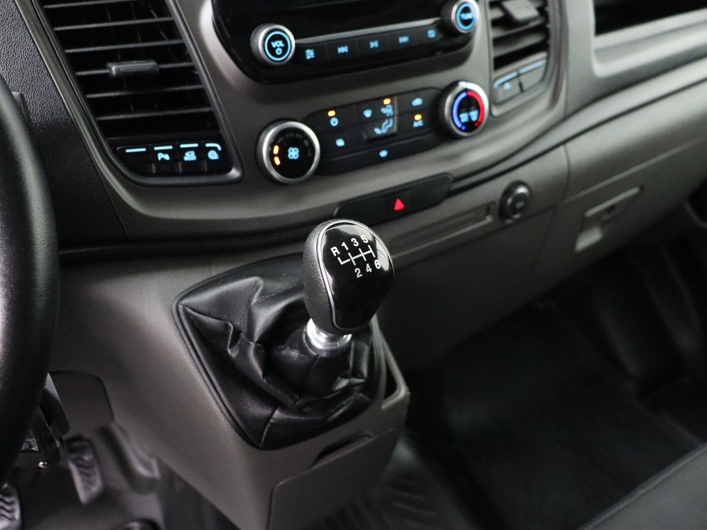 Ford Transit Custom 2.0TDCI Imperiaal | Trekhaak | Touchscreen Multimedia | Camera | Airco | Cruise 15