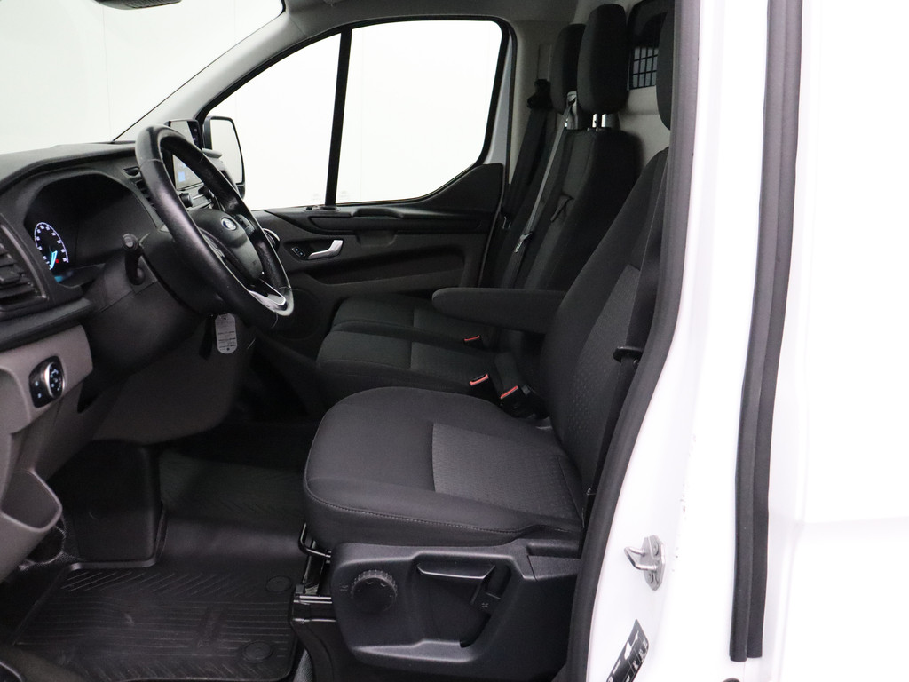Ford Transit Custom 2.0TDCI Imperiaal | Trekhaak | Touchscreen Multimedia | Camera | Airco | Cruise 18