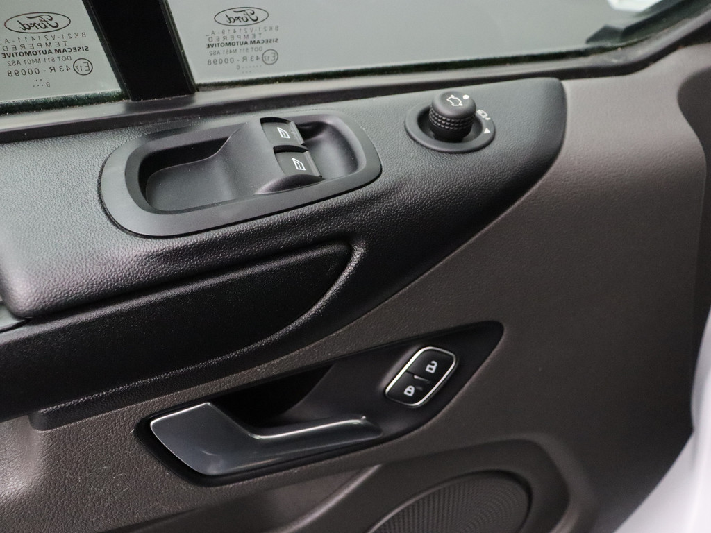 Ford Transit Custom 2.0TDCI Imperiaal | Trekhaak | Touchscreen Multimedia | Camera | Airco | Cruise 8