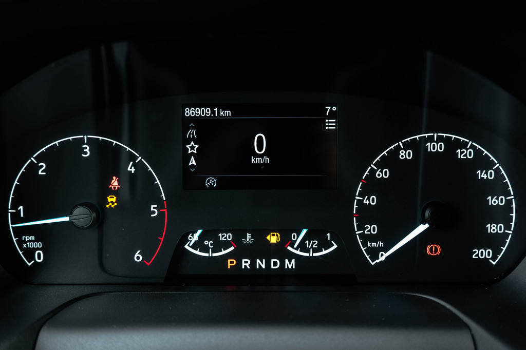 Ford Transit Custom 2.0 TDCI L1H1 | 1e EIG. | 130pk | Automaat | LED | Camera | Stoelverw. | Cruise | Airco 12