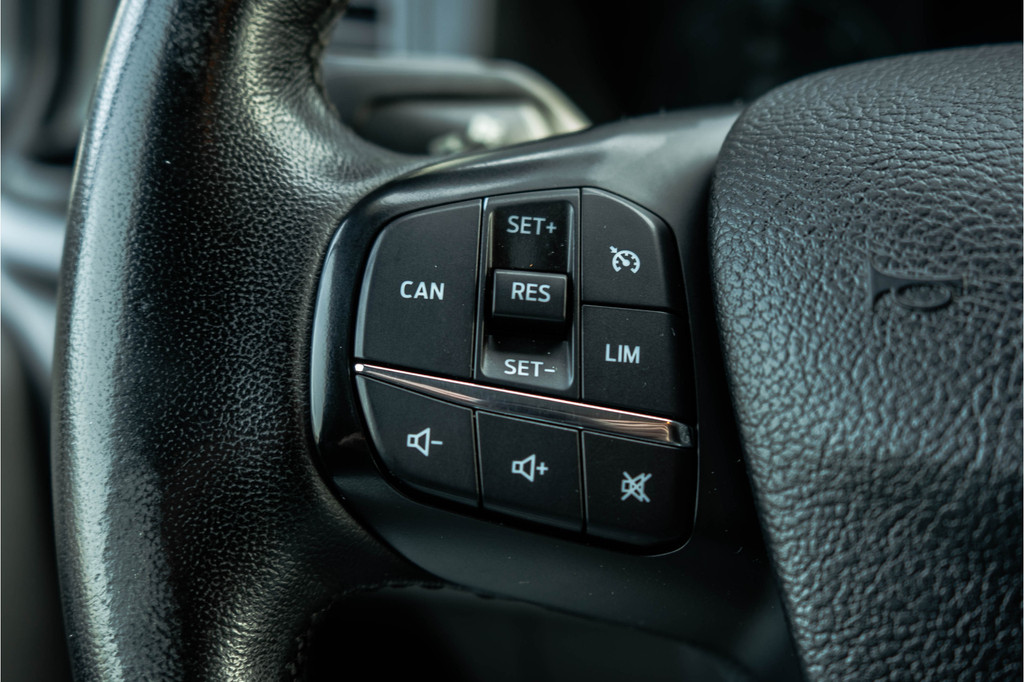 Ford Transit Custom 2.0 TDCI L1H1 | 1e EIG. | 130pk | Automaat | LED | Camera | Stoelverw. | Cruise | Airco 13