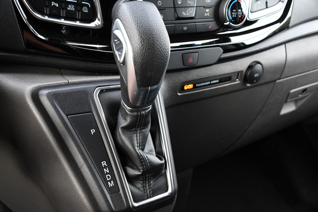 Ford Transit Custom 2.0 TDCI L1H1 Active DC Full Options! Adaptieve Cruise, Camera, Xenon, Carplay, Leder, Automaat, 170pk, Multimedia, Uniek! 16