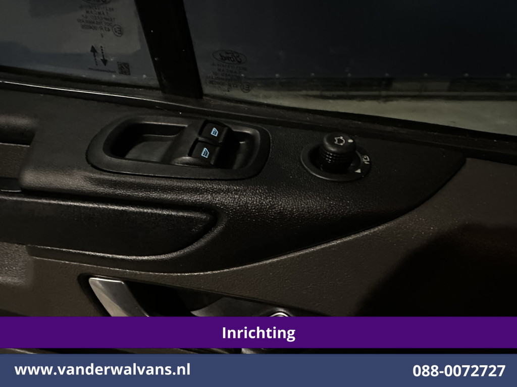 Ford Transit Custom 2.0 TDCI L1H1 Inrichting Euro6 Airco | Camera | LED | Cruisecontrol | Stoelverwarming | 2500kg Trekhaak Verwarmde voorruit, Parkeersensoren, Bijrijdersbank 18