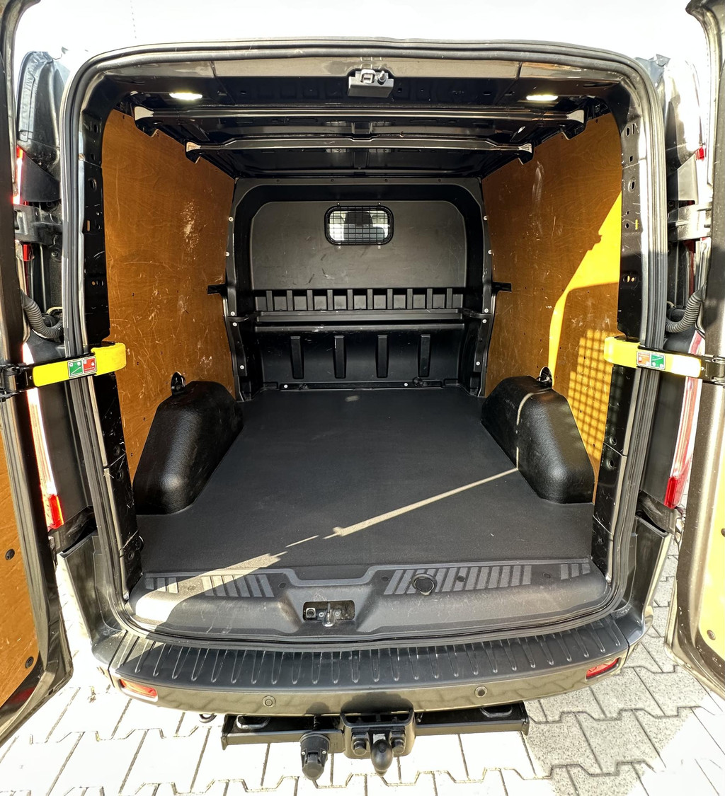 Ford Transit Custom 2.0 TDCI L1H1 Limited DC Dubbele Cabine 78DKM! TOP 16