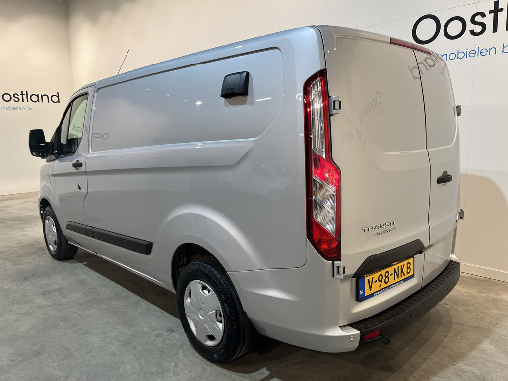 Ford Transit Custom 2.0 TDCI L1H1 Trend 130 PK Servicebus / Sortimo Inrichting / Euro 6 / Airco / Cruise Control / Camera / CarPlay / Navigatie / 3-Zits / 18