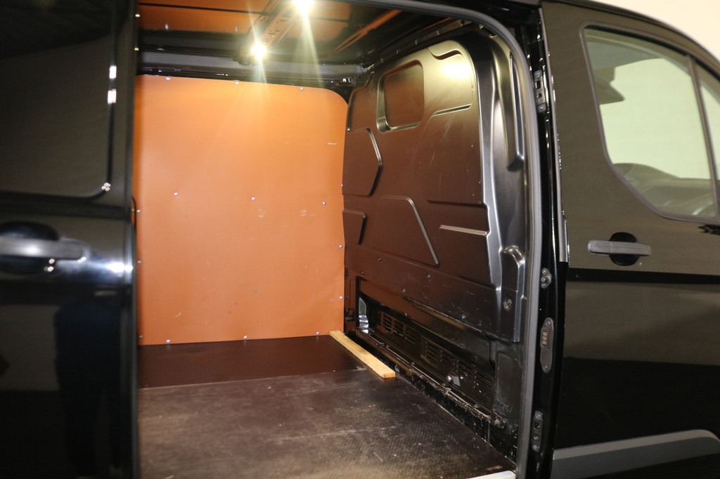 Ford Transit Custom 2.0 TDCI L1 H1 Trend Automaat Airco Camera 16