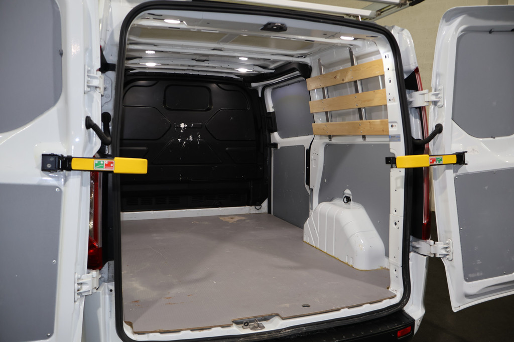 Ford Transit Custom 2.0 TDCI L1 H1 Trend Imperiaal Trekhaak 12