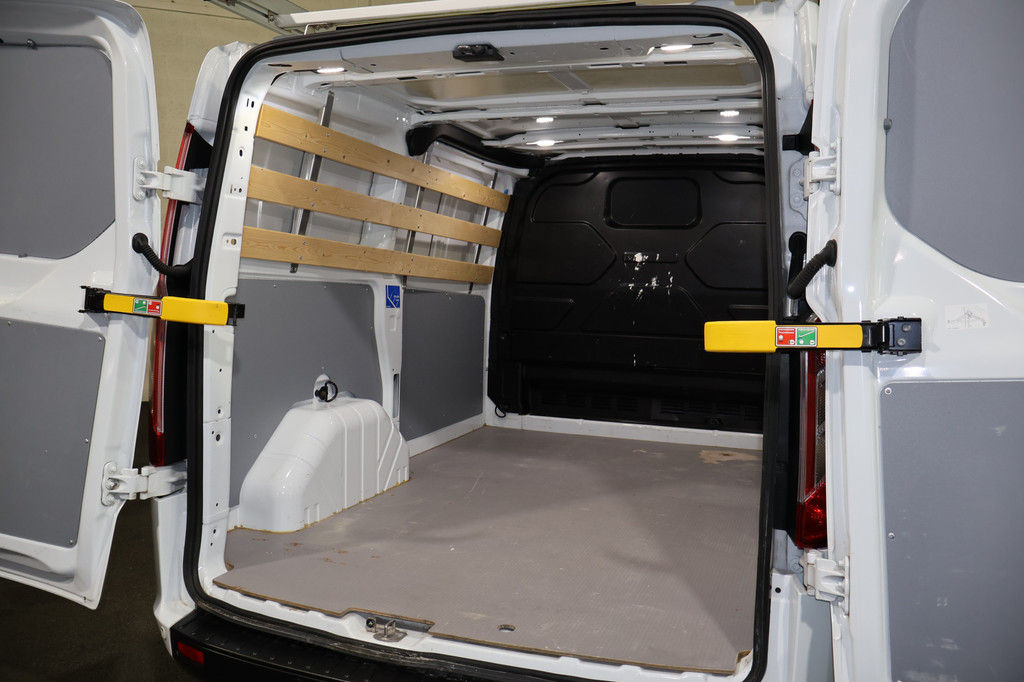 Ford Transit Custom 2.0 TDCI L1 H1 Trend Imperiaal Trekhaak 14