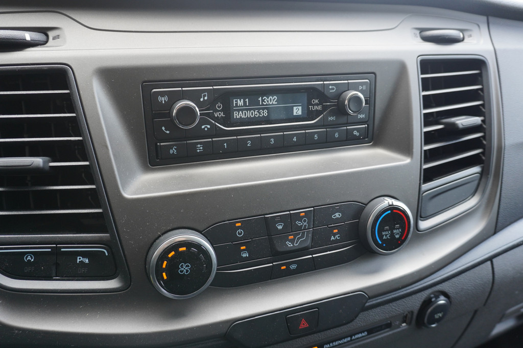 Ford Transit Custom 2.0 TDCI L2 2x Schuifdeur EURO 6 - Airco - Cruise - PDC - ⬠14.900,- Excl. 7