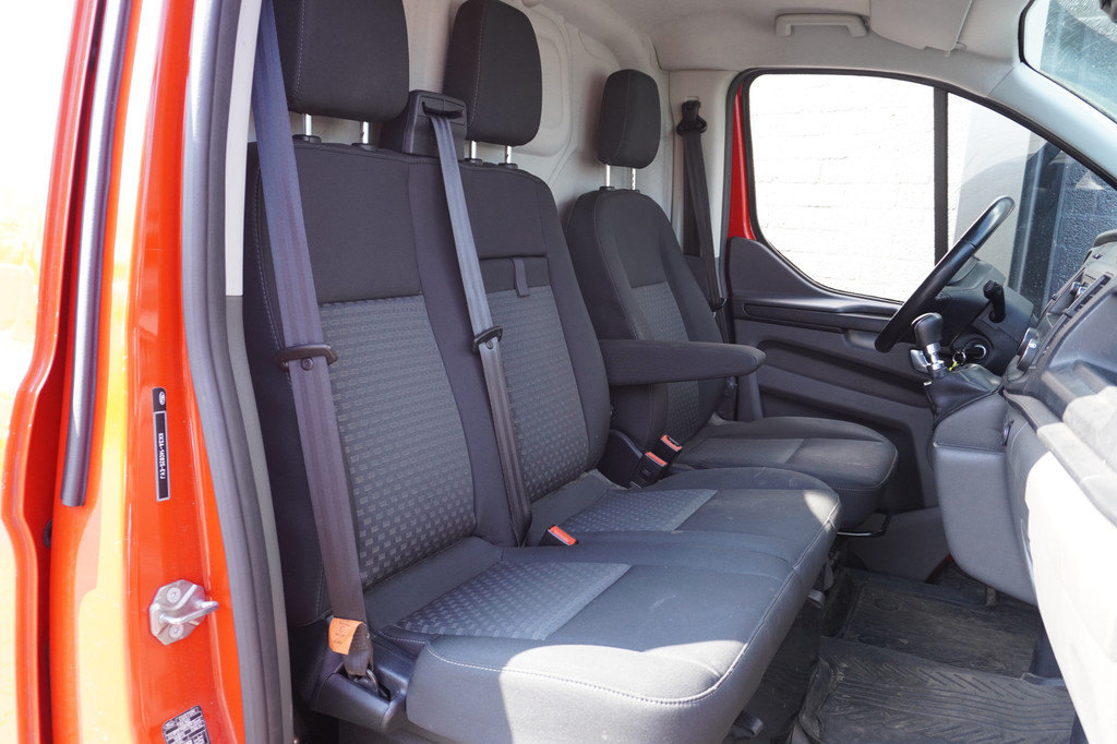Ford Transit Custom 2.0 TDCI L2 EURO 6 - Airco - Cruise - PDC - € 11.950,- Excl. 5