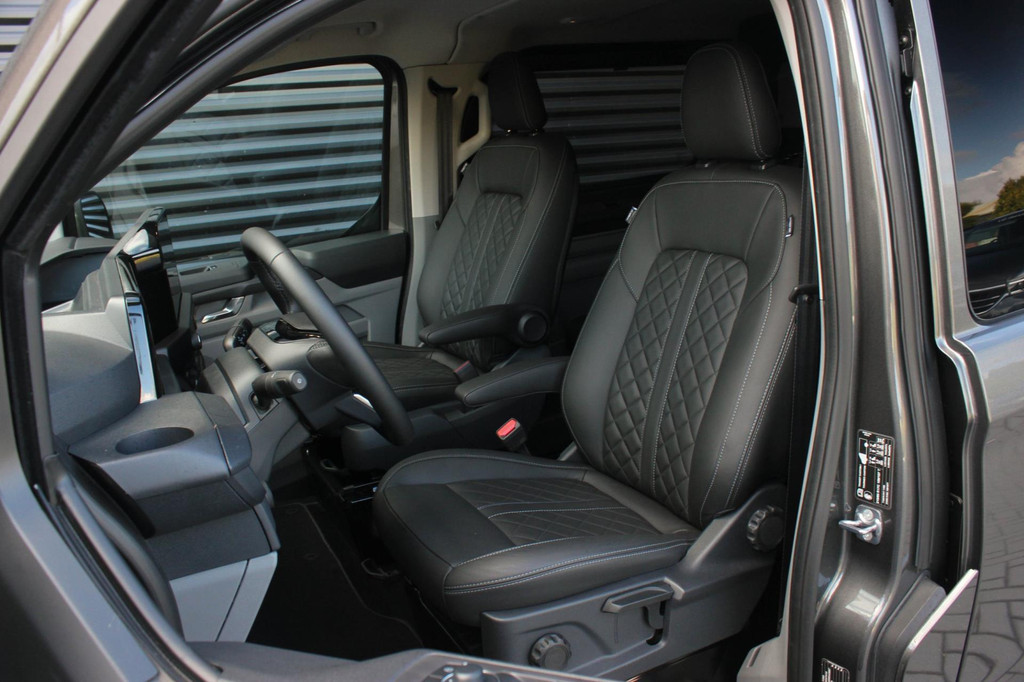 Ford Transit Custom 2.0 TDCI L2H1 136PK Limited DC / DUBBEL CABINE / JB- EDITION / APPLE CARPLAY /MY2024/ CAMERA / VERLAAGD 12