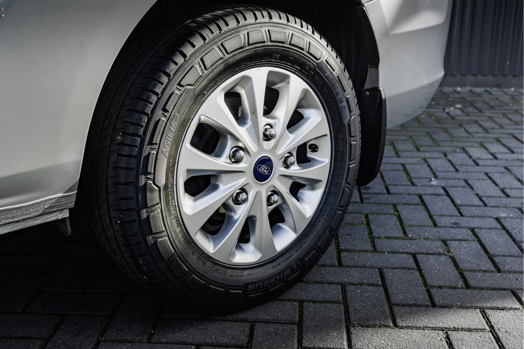 Ford Transit Custom 2.0TDCI | L2H1 | 170PK | Automaat | Camera | CarPlay | LED | Xenon | Zijschuifdeur R+L | Cruise| PDC | Euro 6 13