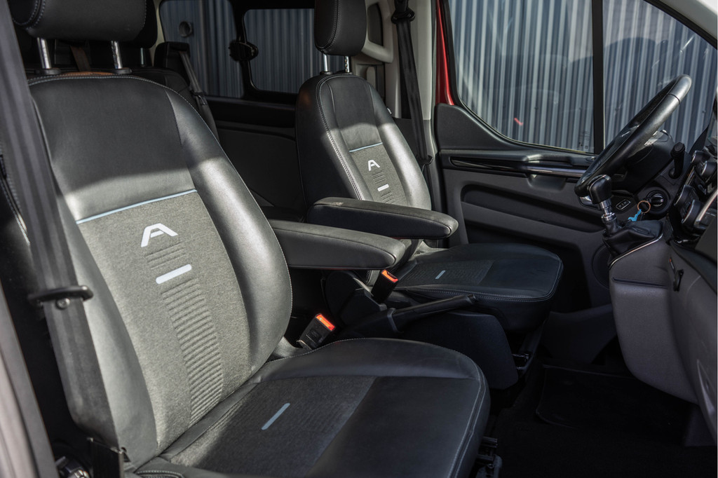 Ford Transit Custom 2.0 TDCI L2H1 | 170PK | Trail | DC 5-Persoons | Camera | Carplay | Lederen interieur 14