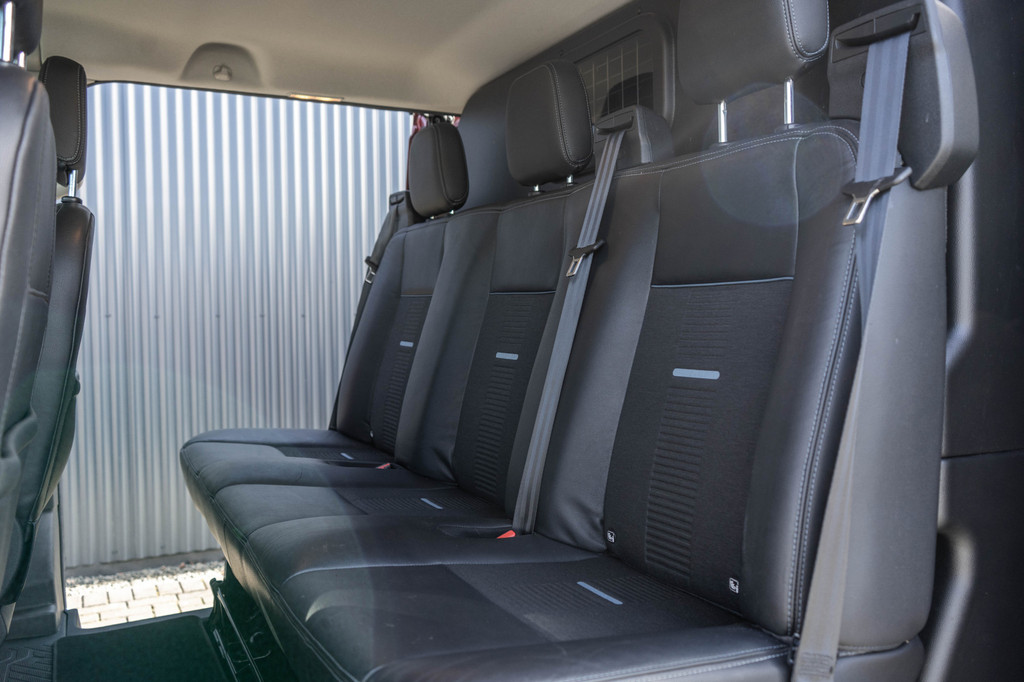Ford Transit Custom 2.0 TDCI L2H1 | 170PK | Trail | DC 5-Persoons | Camera | Carplay | Lederen interieur 15