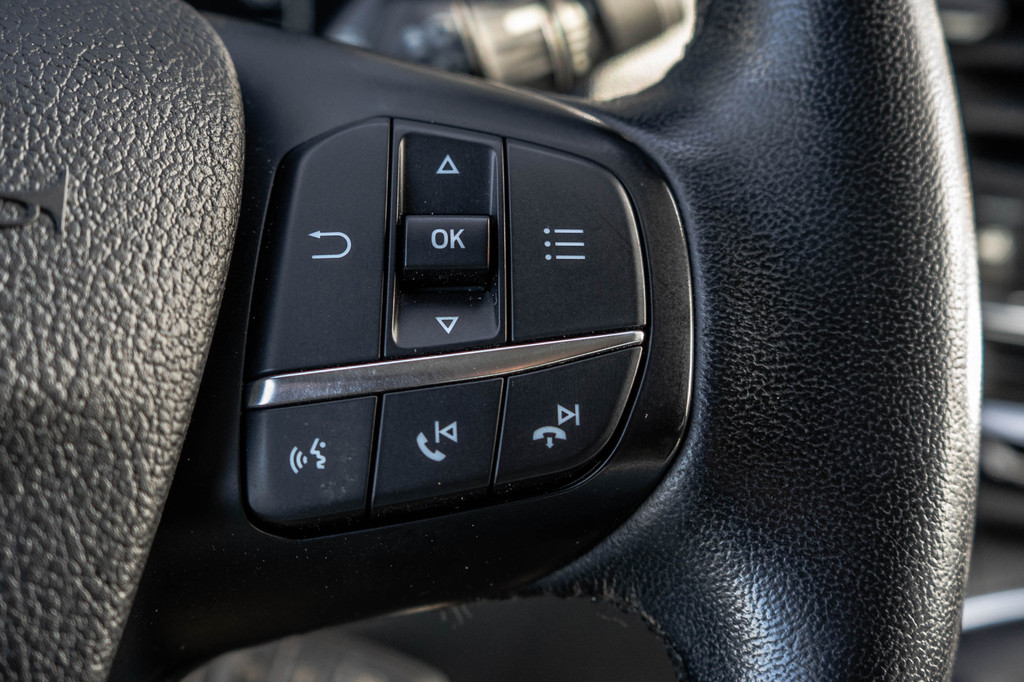 Ford Transit Custom 2.0 TDCI L2H1 | 170PK | Trail | DC 5-Persoons | Camera | Carplay | Lederen interieur 20