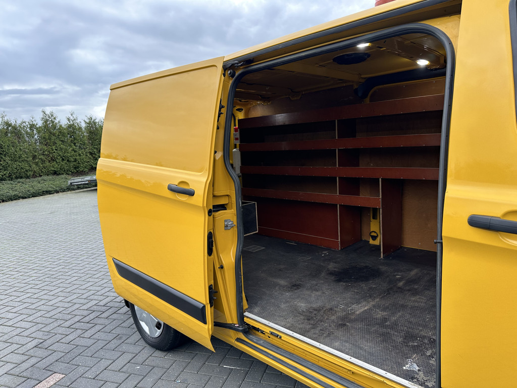 Ford Transit Custom 2.0 TDCI / L2H1 / 1e EIG. / ZEER NETJES / 2.800 KG TREKKEN / CRUISE / TREKHAAK / AIRCO / STOELVERW. 10