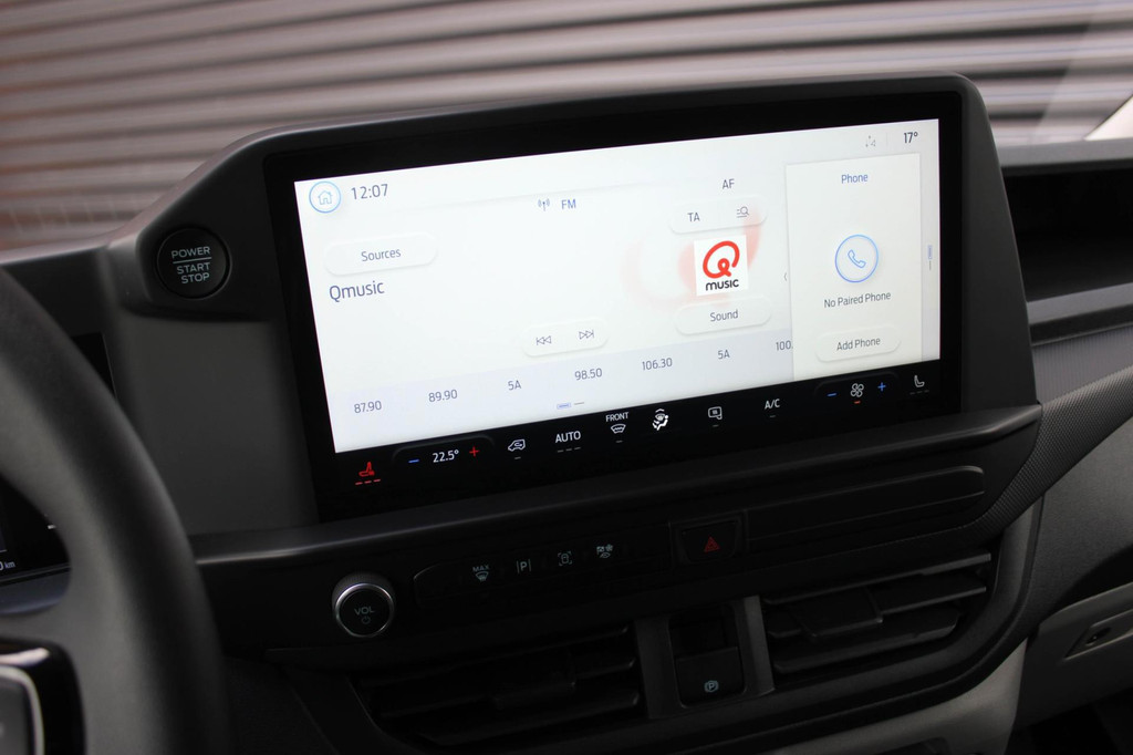 Ford Transit Custom 2.0 TDCI L2H1 6-BAK 136PK JB- EDITION 2XSCHUIF / FULL BLACK / APPLE CARPLAY / 3- ZITS / MY2024 / DIRECT RIJDEN 20