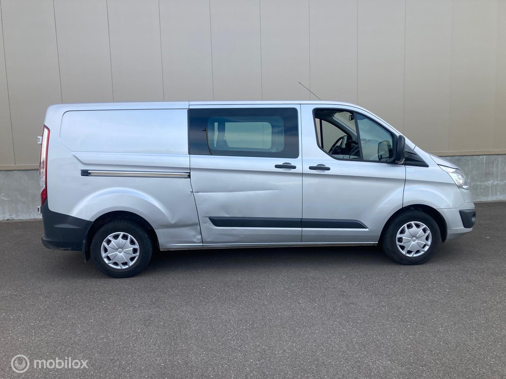 Ford Transit Custom 2.0 TDCI L2H1 DC EUR 5999,- +21% BTW/ TAX 12