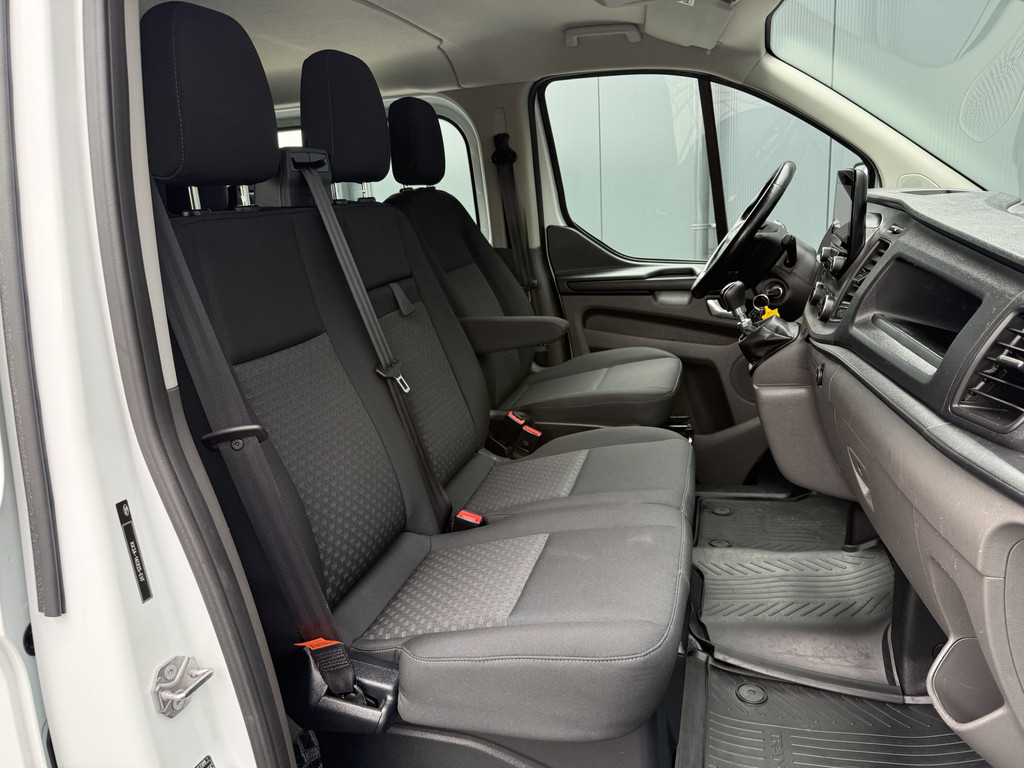 Ford Transit Custom 2.0 TDCI / L2H1 / DUBBELE CABINE / 1e EIG. / INRICHTING / TREKHAAK / CAMERA / 6-PERS. 11