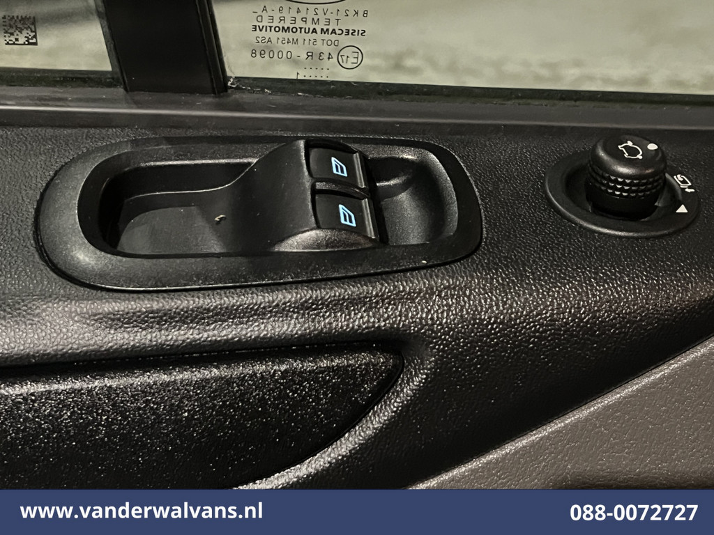 Ford Transit Custom 2.0 TDCI L2H1 Euro6 Airco | Camera | 2800kg trekvermogen | Apple Carplay | Cruisecontrol | LED | Parkeersensoren Android Auto, Verwarmde voorruit, Bijrijdersbank 18