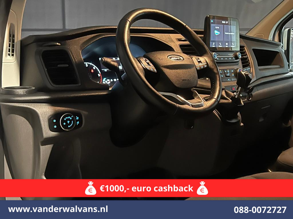 Ford Transit Custom 2.0 TDCI L2H1 Euro6 # Airco | Camera | Apple Carplay | Android Auto | LED | Cruisecontrol Parkeersensoren, verwarmde voorruit, Bijrijdersbank, 2800kg trekvermogen 18