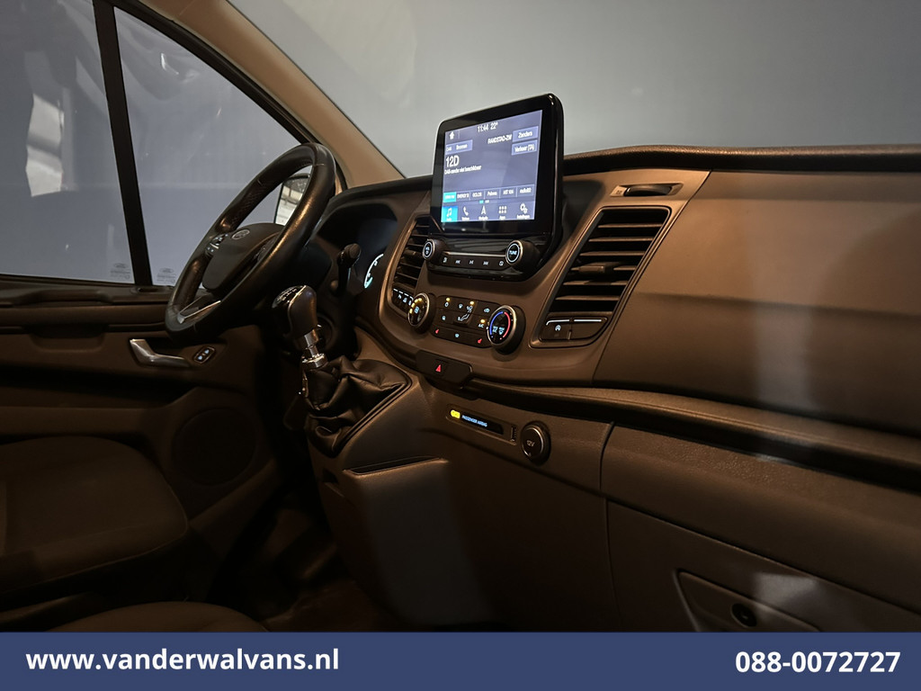 Ford Transit Custom 2.0 TDCI L2H1 Euro6 Airco | Camera | Cruisecontrol | Navigatie | Stoelverwarming Parkeersensoren, LED, Bijrijdersbank, 2800kg trekvermogen 16