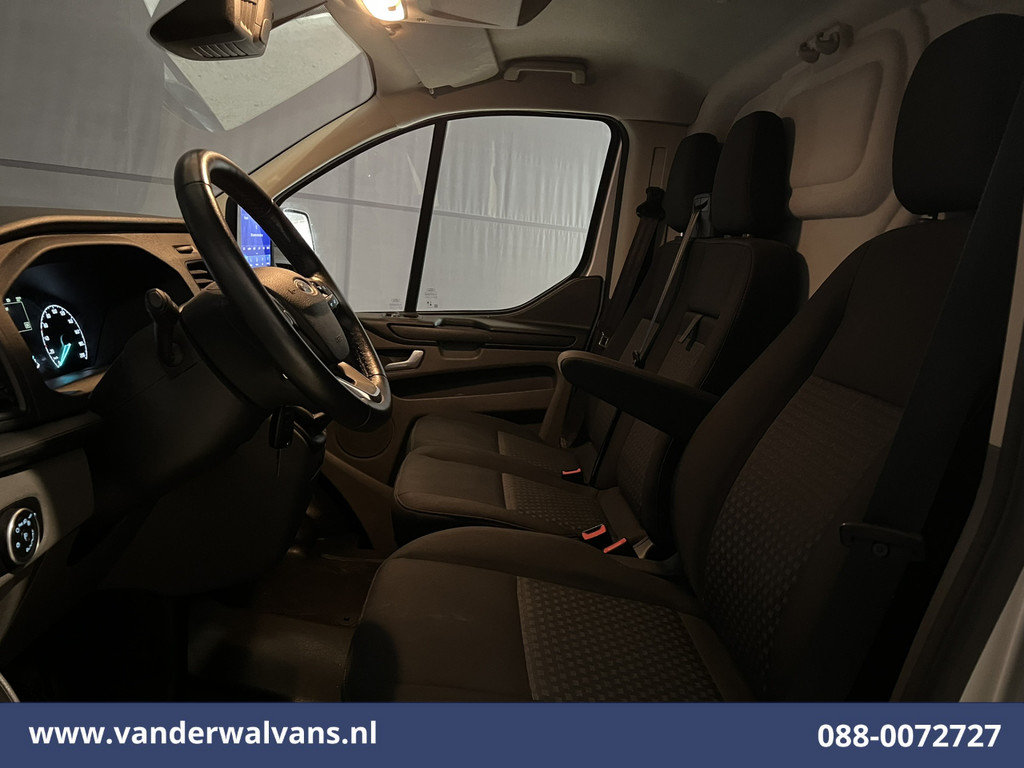 Ford Transit Custom 2.0 TDCI L2H1 Euro6 Airco | Camera | Navigatie | Apple Carplay | LED | Cruisecontrol Verwarmde voorruit, Parkeersensoren, Bijrijdersbank, 2800kg trekvermogen 17