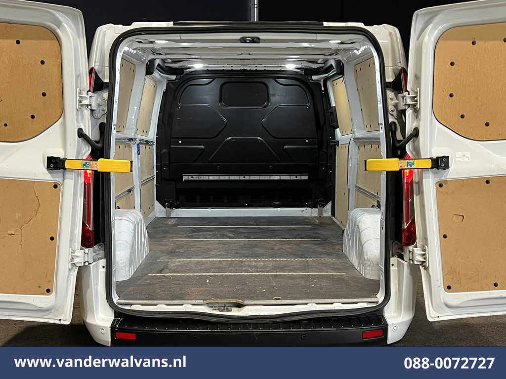 Ford Transit Custom 2.0 TDCI L2H1 Euro6 Airco | Camera | Navigatie | LED | Android Auto | Cruisecontrol | Stoelverwarming 2800kg trekvermogen, Verwarmde voorruit, Parkeersensoren, Bijrijdersbank 14