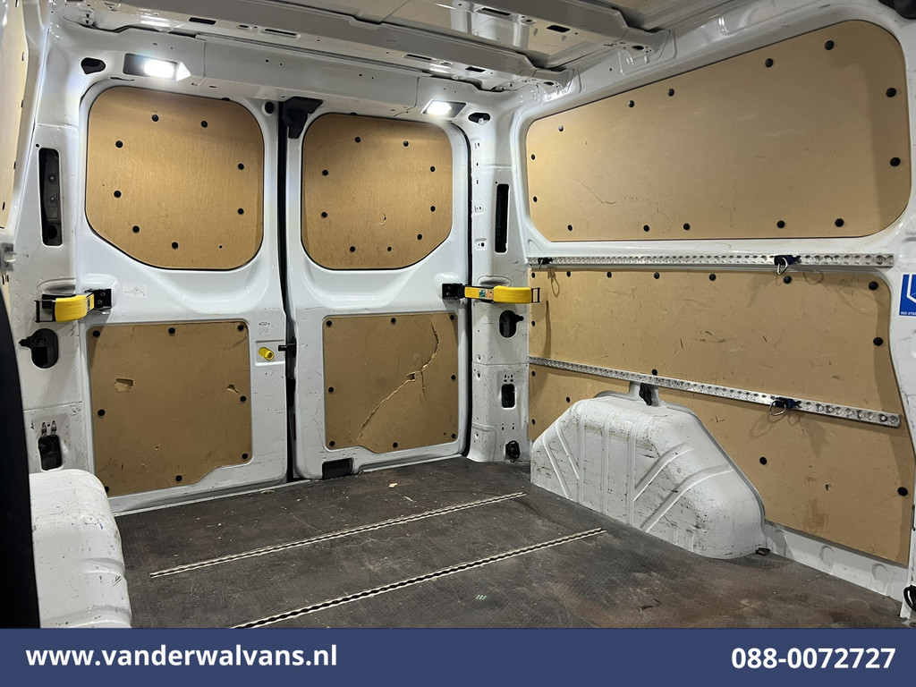 Ford Transit Custom 2.0 TDCI L2H1 Euro6 Airco | Camera | Navigatie | LED | Android Auto | Cruisecontrol | Stoelverwarming 2800kg trekvermogen, Verwarmde voorruit, Parkeersensoren, Bijrijdersbank 15