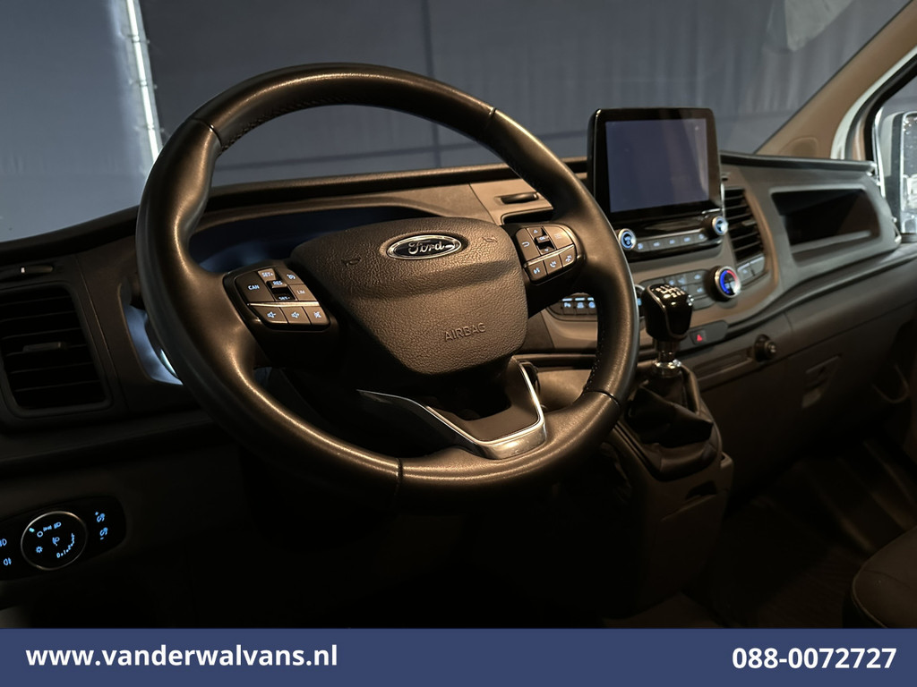 Ford Transit Custom 2.0 TDCI L2H1 Euro6 Airco | Camera | Navigatie | LED | Apple Carplay | Cruisecontrol Android Auto, Verwarmde voorruit, Parkeersensoren, Bijrijdersbank, 2670kg trekvermogen 18