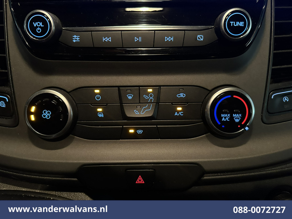 Ford Transit Custom 2.0 TDCI L2H1 Euro6 Airco | Camera | Navigatie | LED | Apple Carplay | Cruisecontrol Android Auto, Verwarmde voorruit, Parkeersensoren, Bijrijdersbank, 2670kg trekvermogen 8