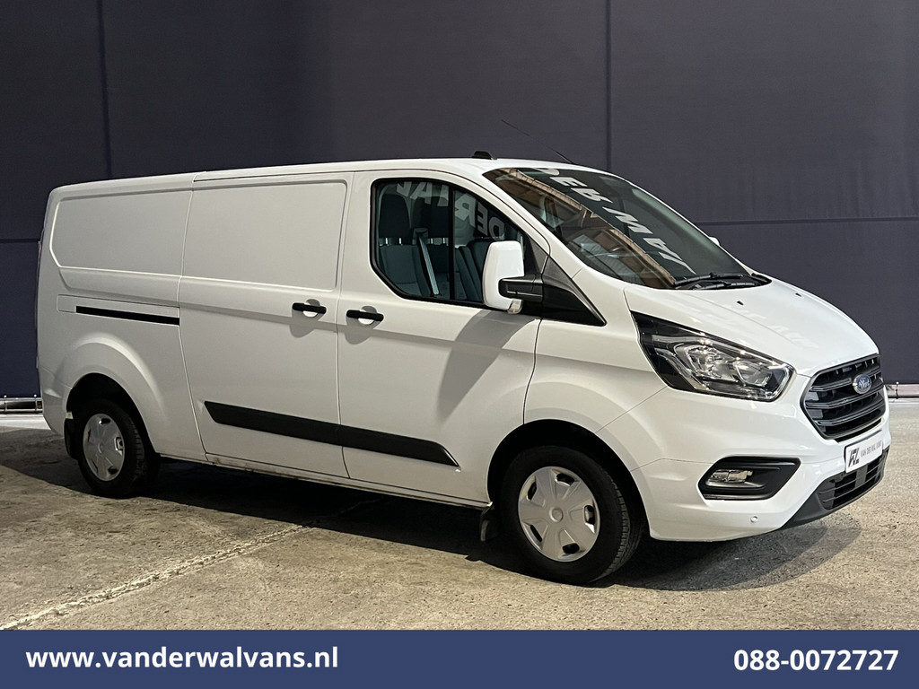 Ford Transit Custom 2.0 TDCI L2H1 Euro6 Airco | Camera | Navigatie | LED | Cruisecontrol | Stoelverwarming | Verwarmde voorruit Parkeersensoren, Bijrijdersbank 10