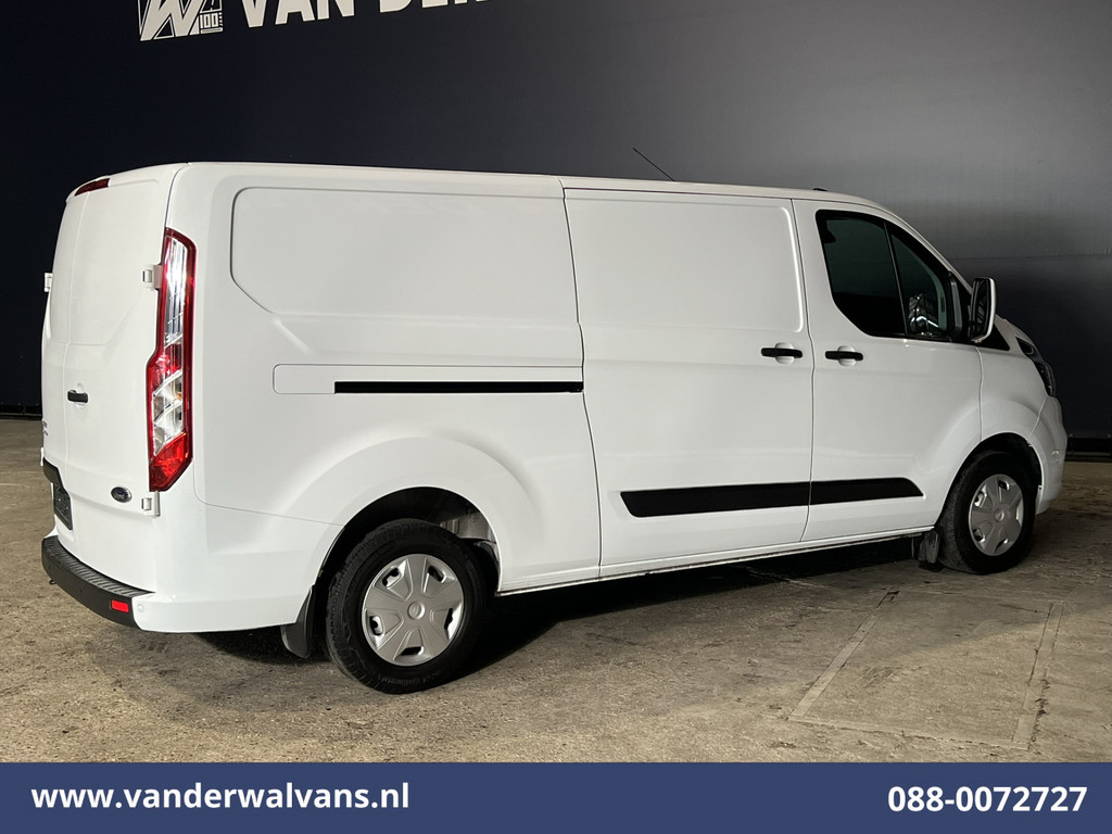 Ford Transit Custom 2.0 TDCI L2H1 Euro6 Airco | Camera | Navigatie | LED | Cruisecontrol | Stoelverwarming Verwarmde voorruit, Parkeersensoren, Bijrijdersbank, 2800kg trekvermogen 12