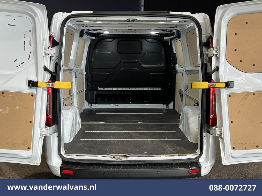 Ford Transit Custom 2.0 TDCI L2H1 Euro6 Airco | Camera | Navigatie | LED | Cruisecontrol | Stoelverwarming Verwarmde voorruit, Parkeersensoren, Bijrijdersbank, 2800kg trekvermogen 13