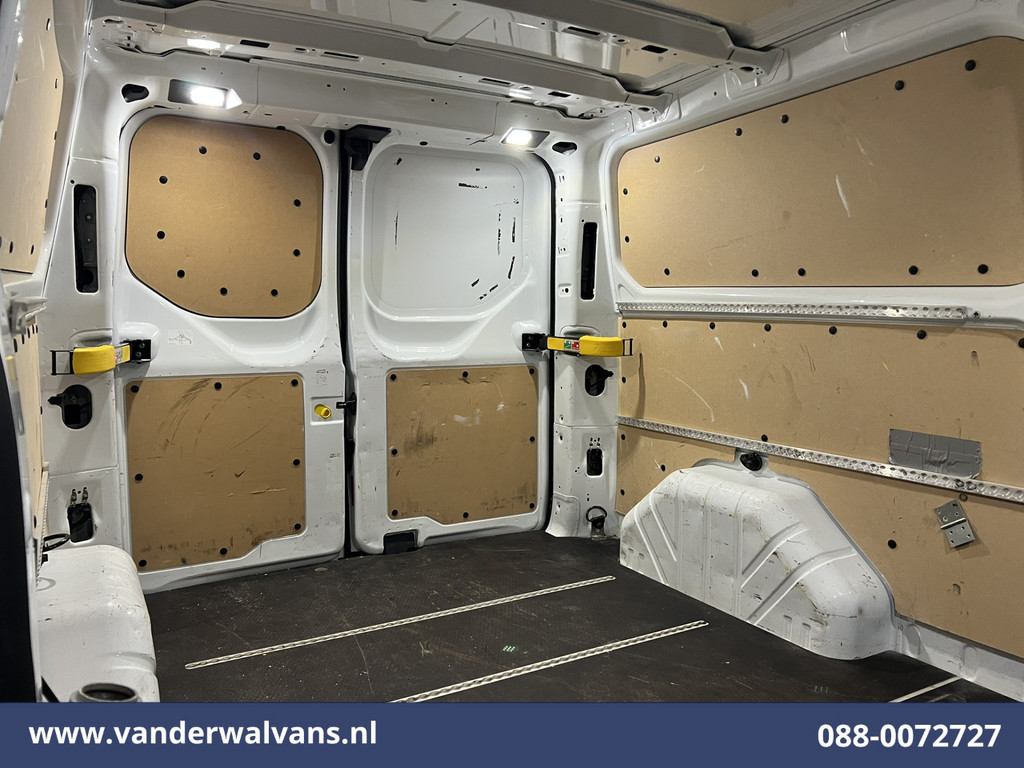 Ford Transit Custom 2.0 TDCI L2H1 Euro6 Airco | Camera | Navigatie | LED | Cruisecontrol | Stoelverwarming Verwarmde voorruit, Parkeersensoren, Bijrijdersbank, 2800kg trekvermogen 14