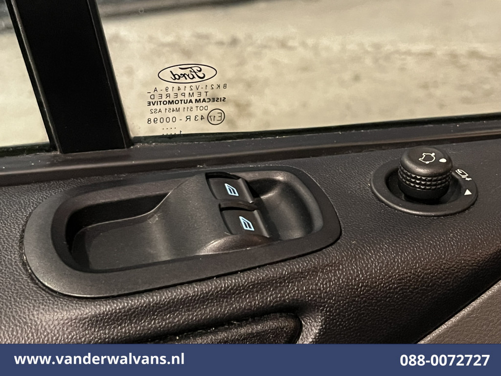Ford Transit Custom 2.0 TDCI L2H1 Euro6 Airco | Camera | Navigatie | LED | Cruisecontrol | Stoelverwarming Verwarmde voorruit, Parkeersensoren, Bijrijdersbank, 2800kg trekvermogen 21